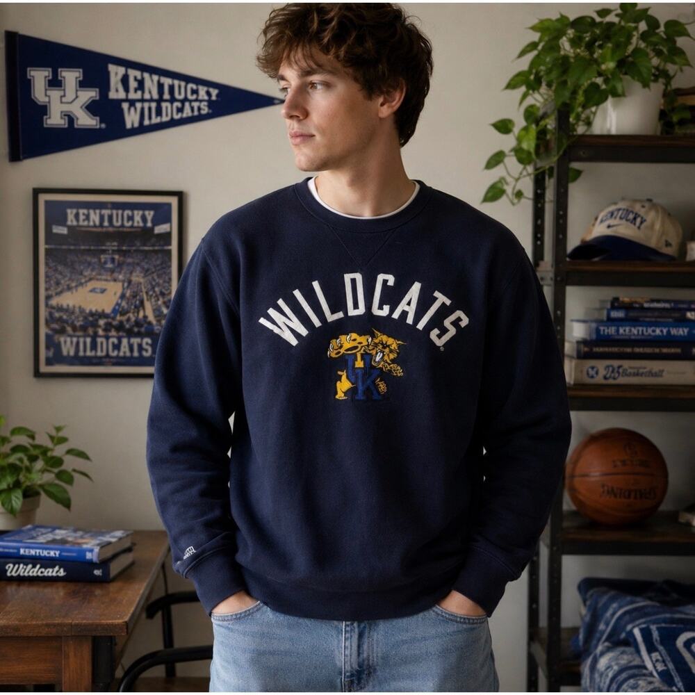 League Kentucky UK Wildcats Embroidered Crewneck Sweatshirt Mens Large Navy NCAA